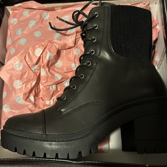 Rock & Candy by Zigi 10 M Helia Boot Black Faux Leather Chunky Heel New - Picture 12 of 14